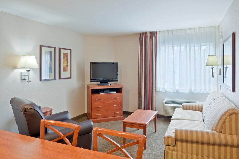 Candlewood Suites-Oak Harbor - Camano Island, WA