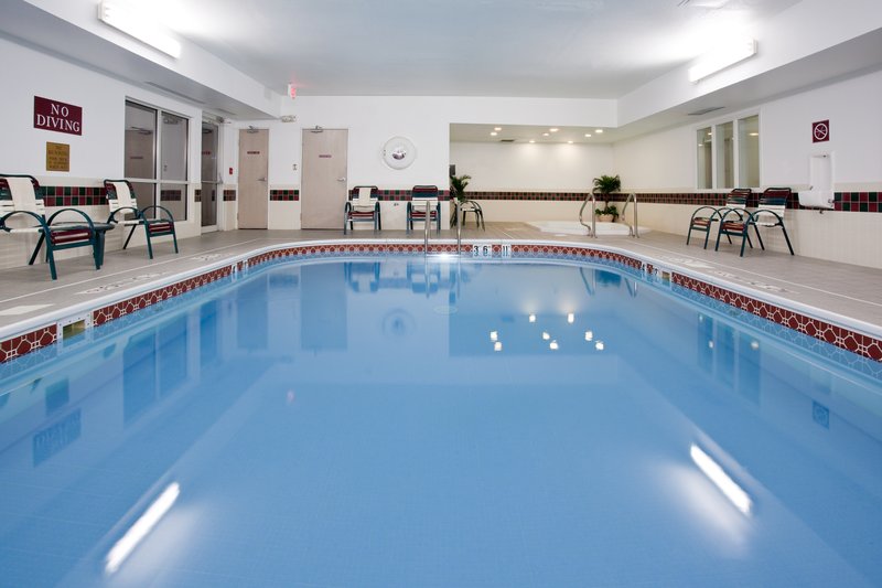 Holiday Inn Express GREELEY - Kersey, CO