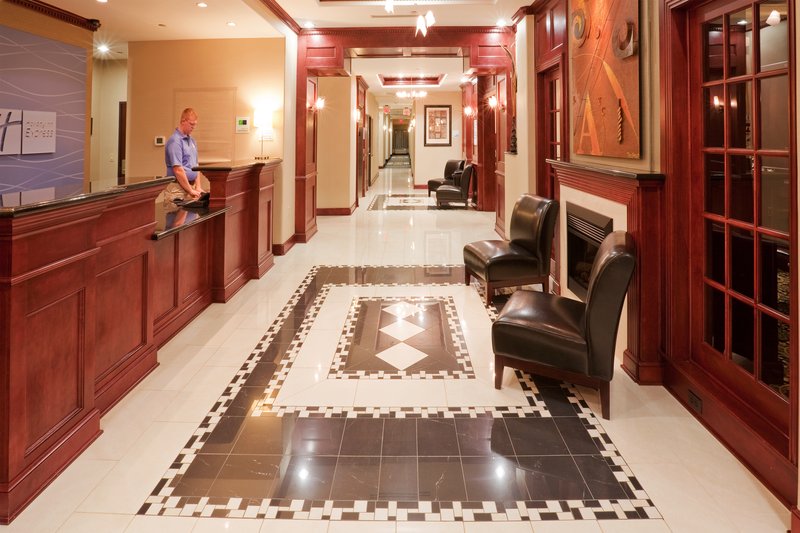 Holiday Inn Express & Suites OKLAHOMA CITY WEST-YUKON - Yukon, OK