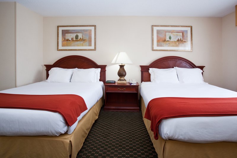 Holiday Inn Express - Greeley, CO