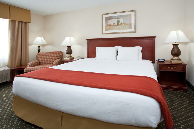 Holiday Inn Express - Greeley, CO