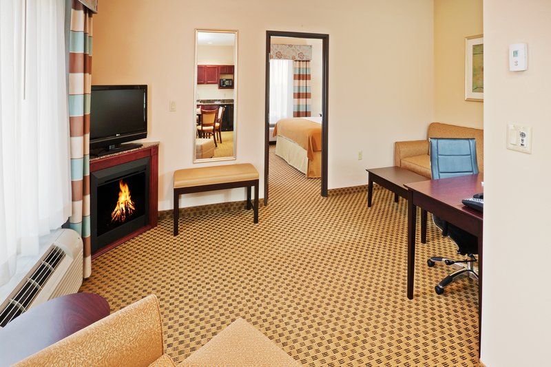 Holiday Inn Express & Suites OKLAHOMA CITY WEST-YUKON - Yukon, OK