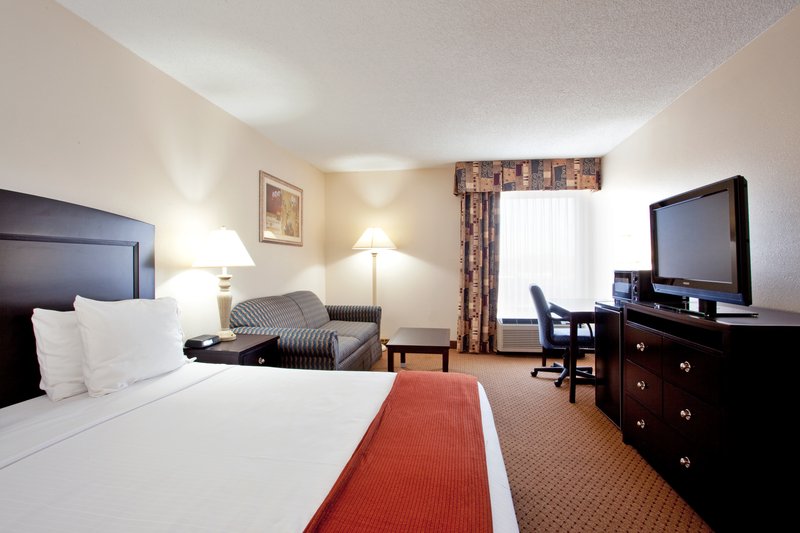 Holiday Inn Express & Suites SAVANNAH - MIDTOWN - Savannah, GA