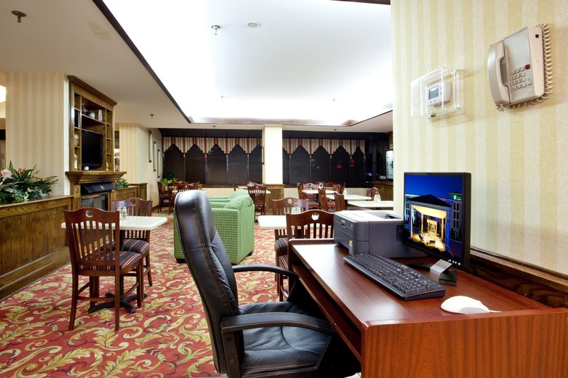 Holiday Inn Express & Suites SAVANNAH - MIDTOWN - Savannah, GA
