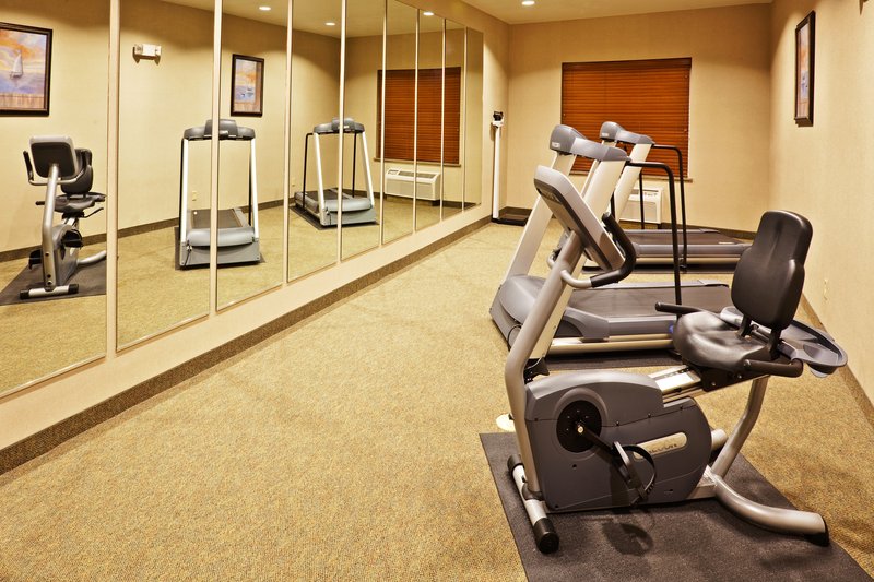 Holiday Inn Express & Suites OKLAHOMA CITY - BETHANY - Bethany, OK