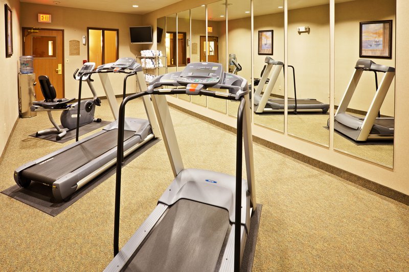 Holiday Inn Express & Suites OKLAHOMA CITY - BETHANY - Bethany, OK