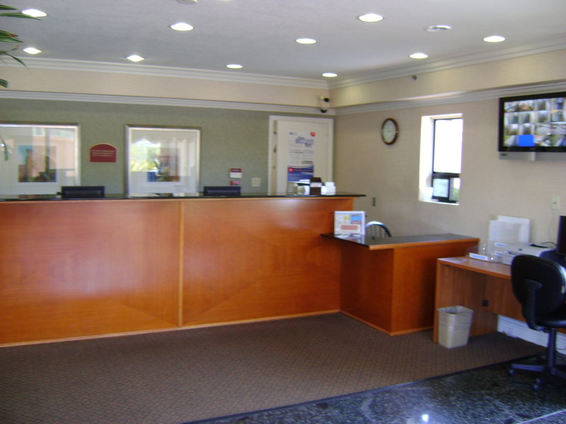 Holiday Inn Express OCEANSIDE - Oceanside, CA