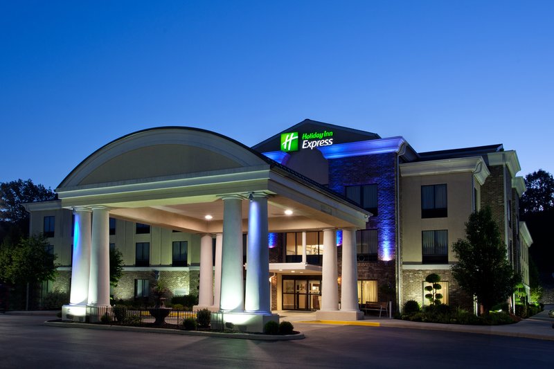 Holiday Inn Express Sharon/Hermitage - West Middlesex, PA