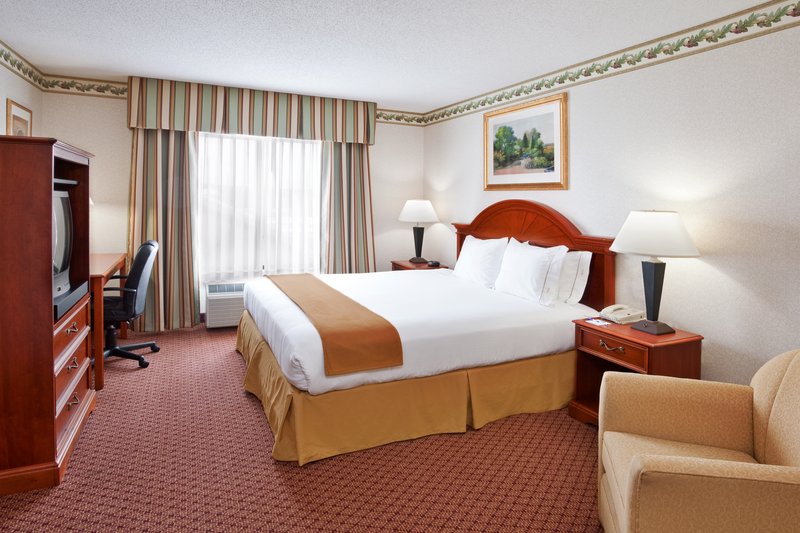Holiday Inn Express Sharon/Hermitage - West Middlesex, PA