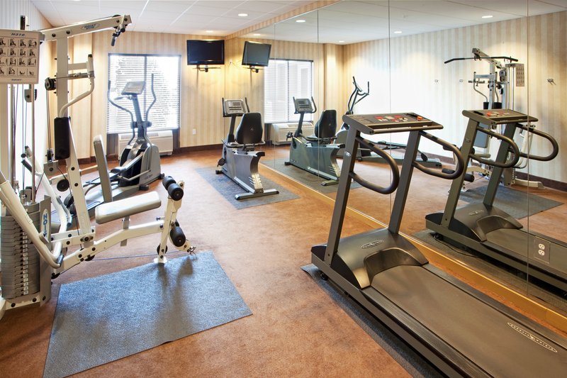 Holiday Inn Express & Suites HAGERSTOWN - Hermitage, PA
