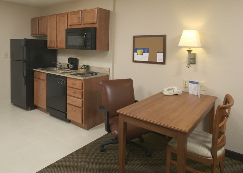 Candlewood Suites SECAUCUS - MEADOWLANDS - Secaucus, NJ