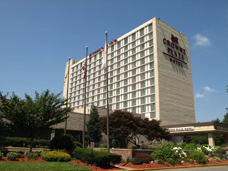 Clarion-Empire Meadowlan - Secaucus, NJ