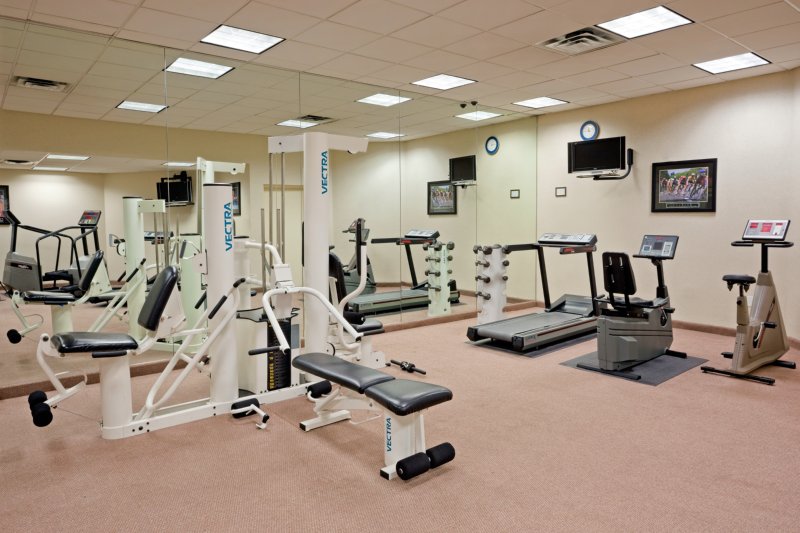 Clarion-Empire Meadowlan - Secaucus, NJ