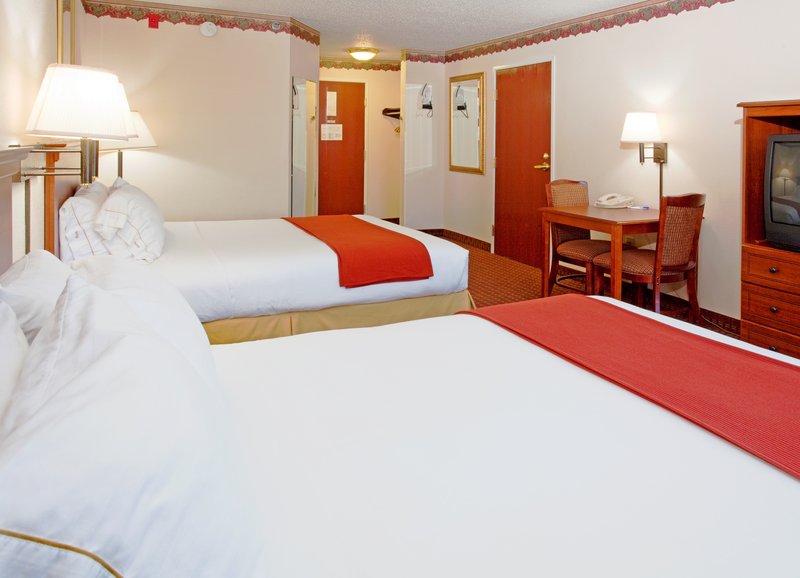 HOLIDAY INN EXPRESS - Hillsville, VA