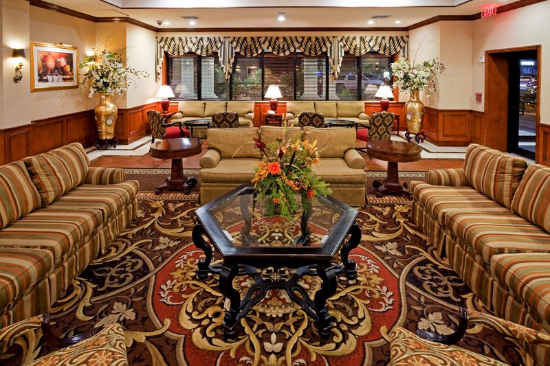 Holiday Inn Express LYNBROOK - ROCKVILLE CENTRE - Roslyn Heights, NY