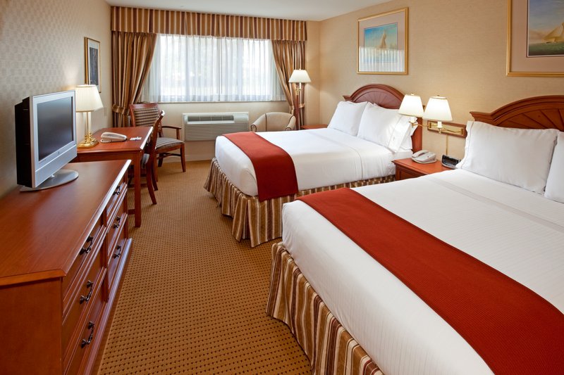 Holiday Inn Express LYNBROOK - ROCKVILLE CENTRE - Roslyn Heights, NY