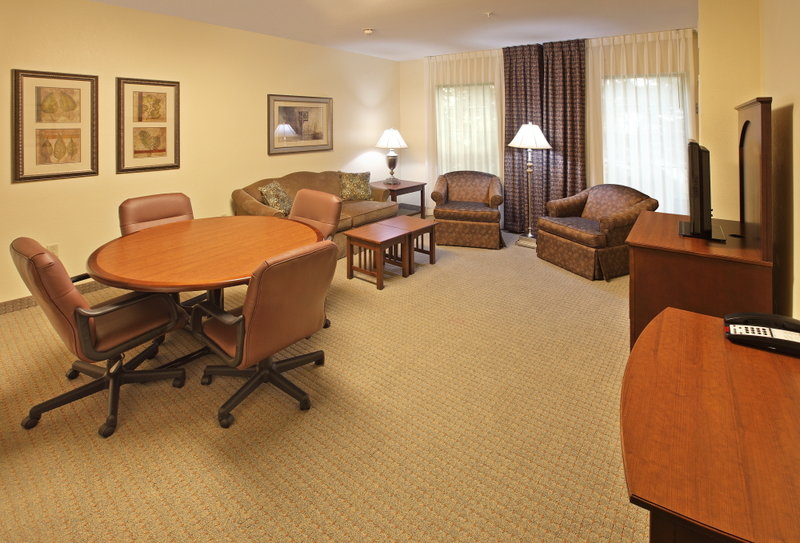 Staybridge Suites HOT SPRINGS - Mountain Pine, AR