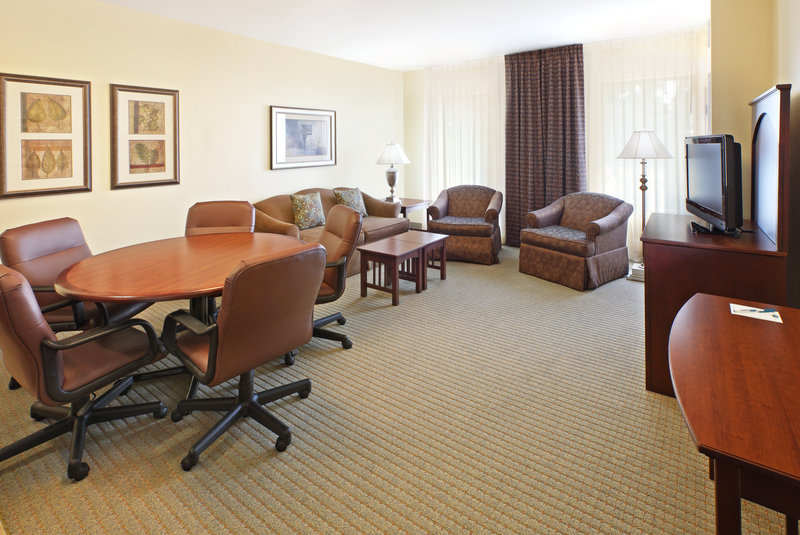 Staybridge Suites HOT SPRINGS - Mountain Pine, AR