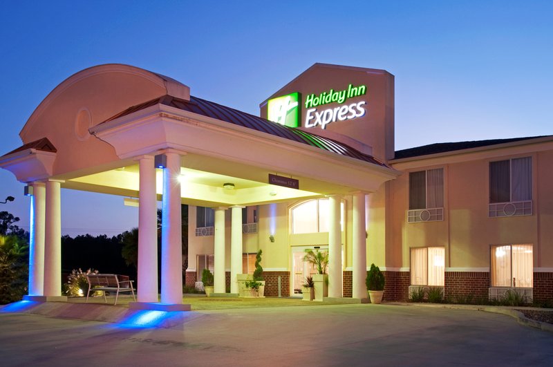 Holiday Inn Express LEESVILLE-FT. POLK - Newllano, LA