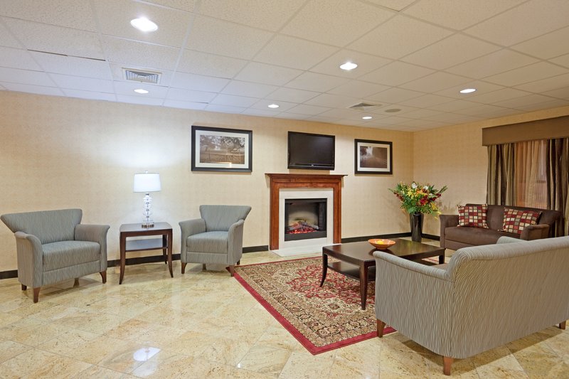 Holiday Inn Express Providence-North Attleboro - North Attleboro, MA