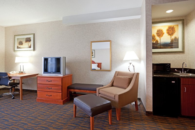 Holiday Inn Express Providence-North Attleboro - North Attleboro, MA