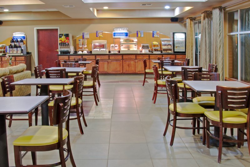 Holiday Inn Express & Suites NATCHITOCHES - Natchitoches, LA