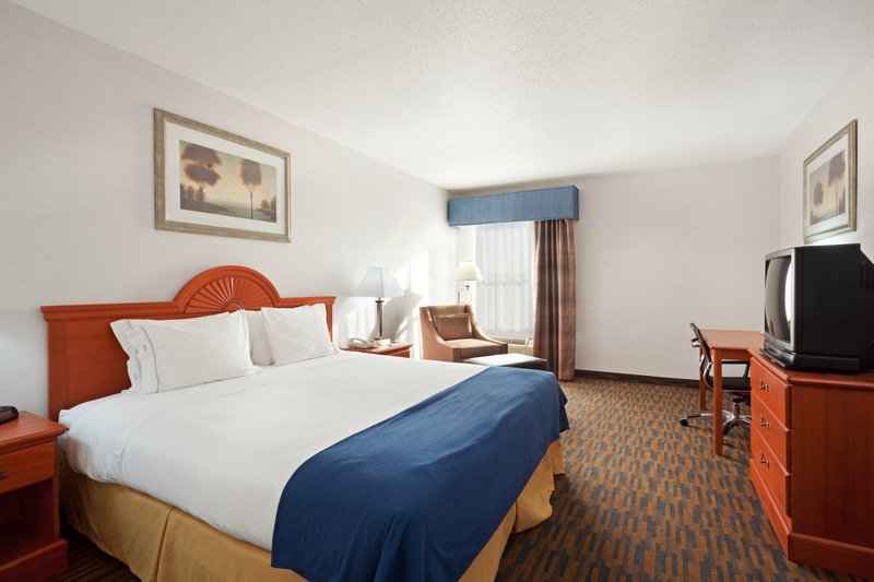 Holiday Inn Express Providence-North Attleboro - North Attleboro, MA