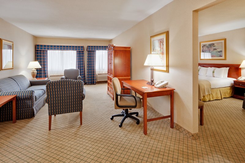 Best Western Plus North Haven Hotel - North Haven, CT