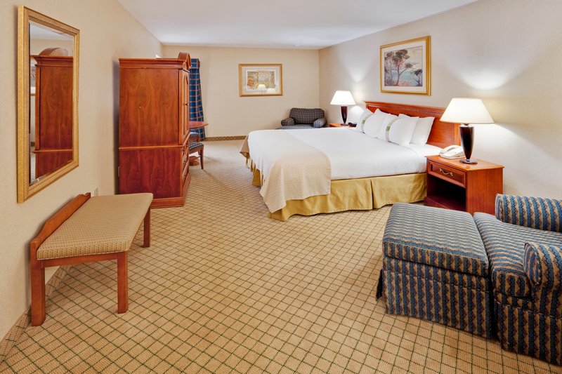Best Western Plus North Haven Hotel - North Haven, CT