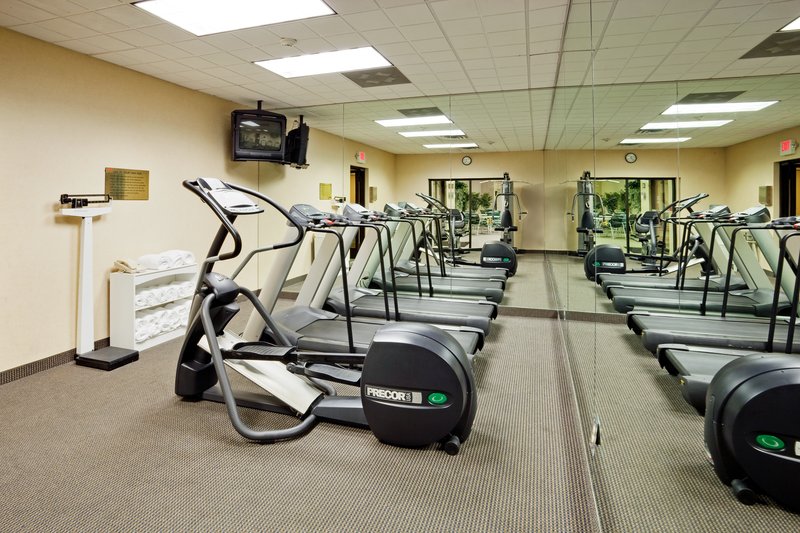 Best Western Plus North Haven Hotel - North Haven, CT