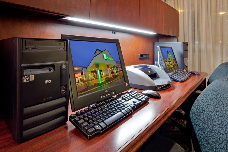 Best Western Plus North Haven Hotel - North Haven, CT