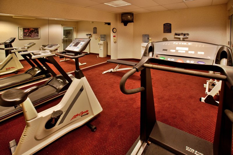Holiday Inn Express NEWTON - Newton, IA