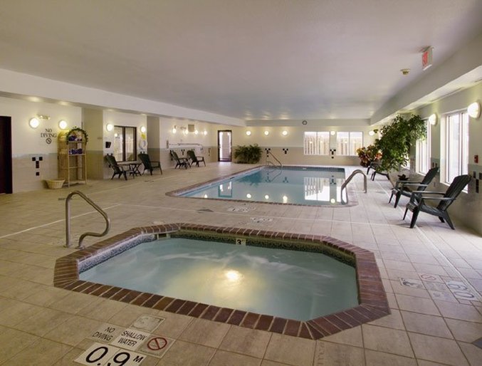 Holiday Inn Express DODGE CITY - Dodge City, KS