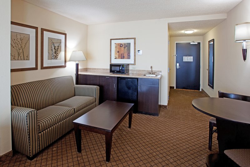 Holiday Inn Express & Suites NEWBERRY - Newberry, SC