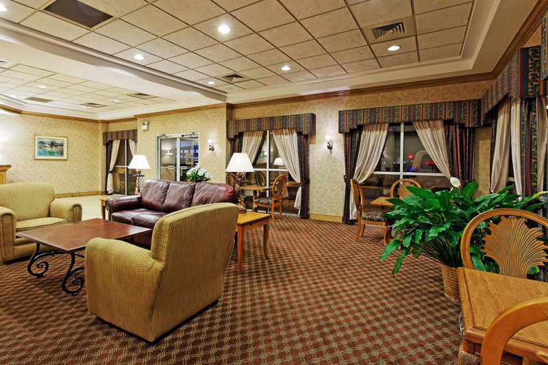 Holiday Inn Express Hotel & Suites HUNTSVILLE-UNIVERSITY DRIVE - Huntsville, AL
