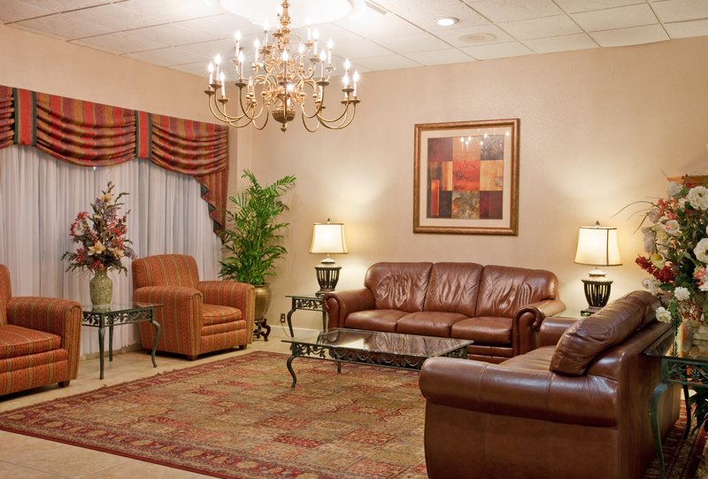 Holiday Inn HUNTSVILLE-RESEARCH PARK - Scottsboro, AL