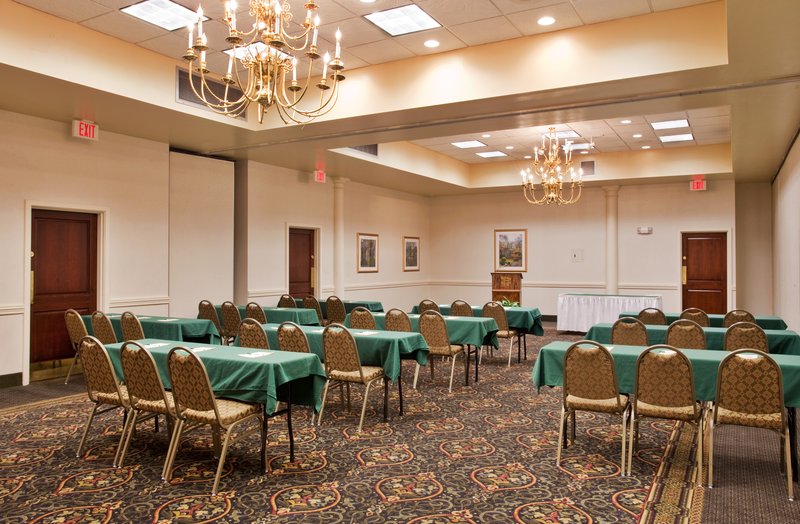 Holiday Inn HUNTSVILLE-RESEARCH PARK - Scottsboro, AL