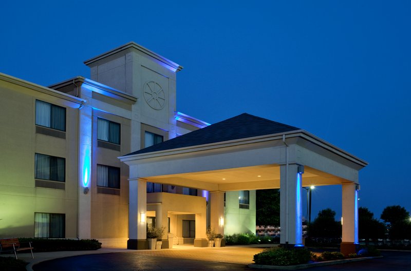 Holiday Inn Express - Merrillville, IN