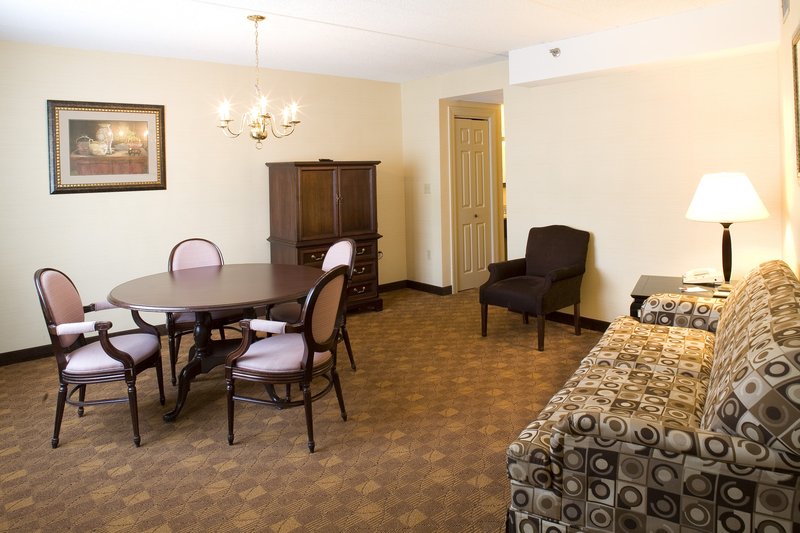 Crowne Plaza SOUTHBURY - Southbury, CT