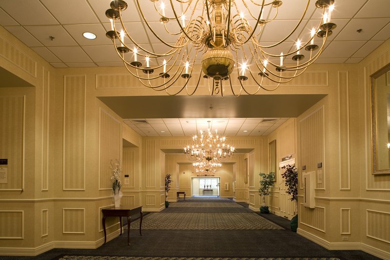 Crowne Plaza SOUTHBURY - Southbury, CT