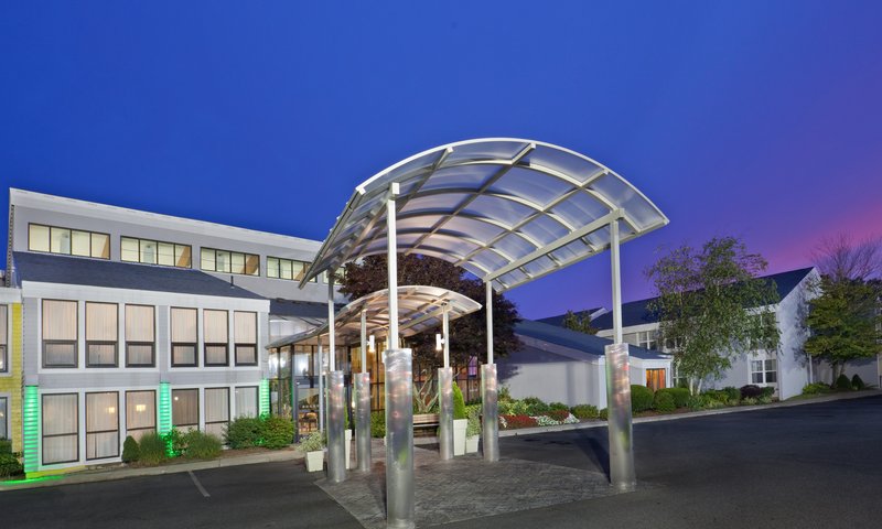 Holiday Inn CAPE COD - HYANNIS - Silver Beach, MA