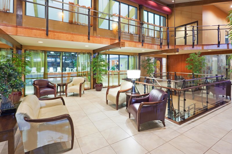 Holiday Inn CAPE COD - HYANNIS - Silver Beach, MA