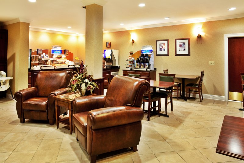 Holiday Inn Express HARVEY-MARRERO - Grand Isle, LA