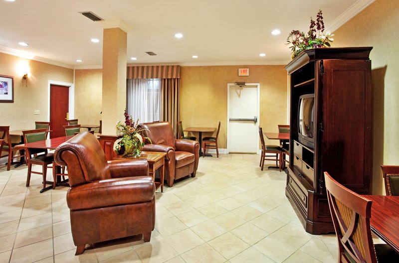 Holiday Inn Express HARVEY-MARRERO - Grand Isle, LA