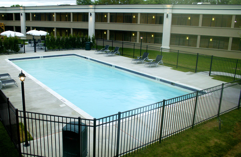HOLIDAY INN - Hazlet, NJ
