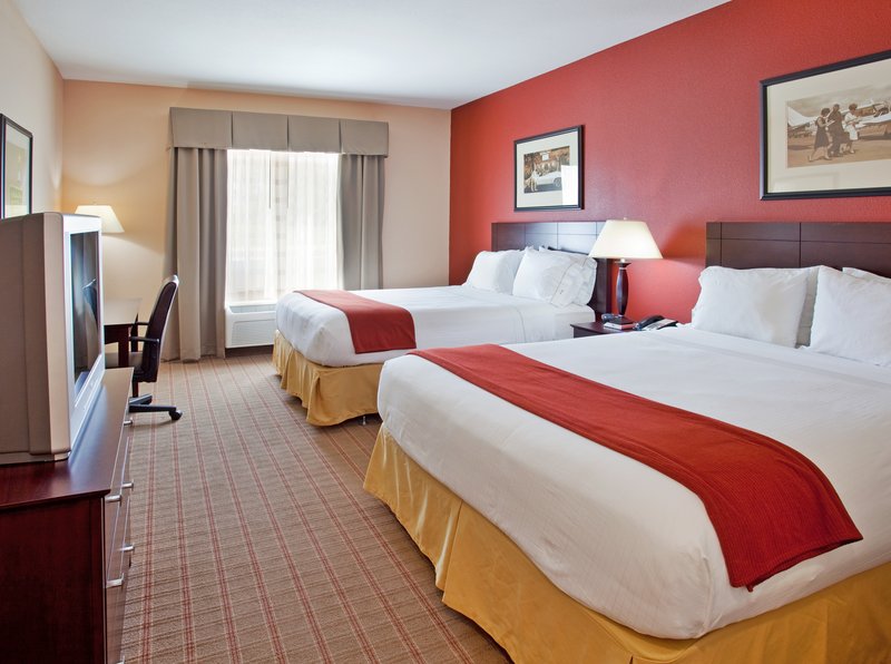 Holiday Inn Express & Suites EAST WICHITA I-35 ANDOVER - Andover, KS