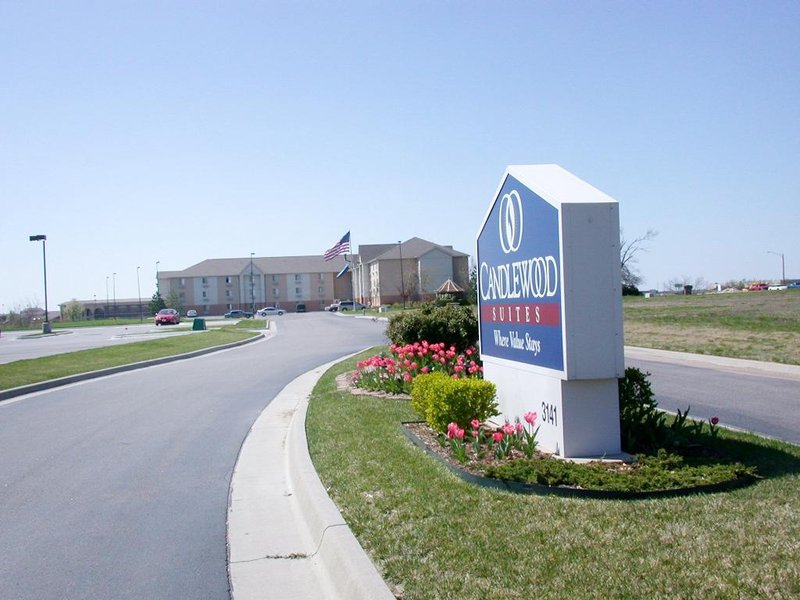 Candlewood Suites WICHITA-NORTHEAST - Wichita, KS