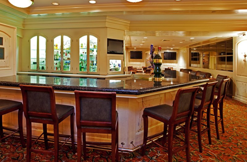 Holiday Inn