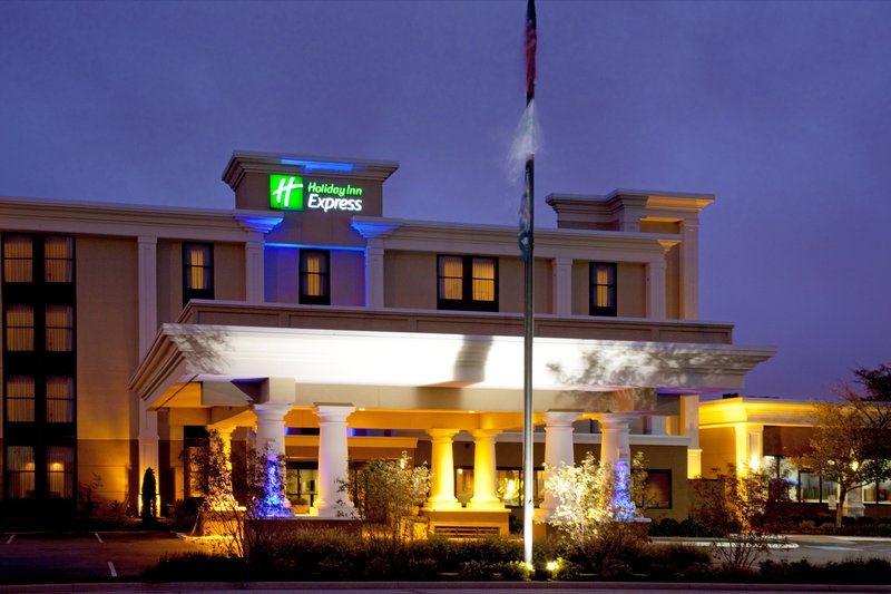 Holiday Inn Express Indianapolis NW Park 100 Indianapolis, IN