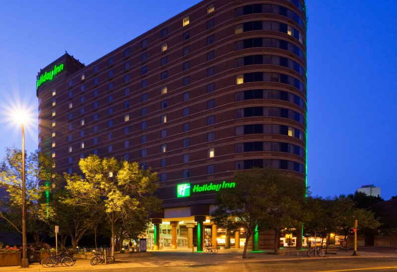 Holiday Inn Minneapolis-Metrodome - Minneapolis, MN